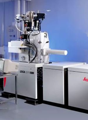 The Leica 5000+ electron beam lithography facility in the CREOL cleanroom